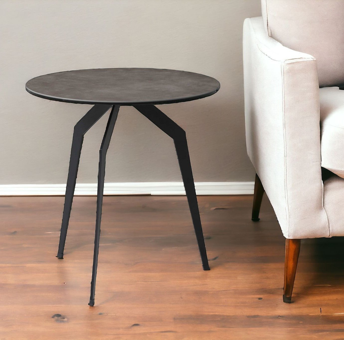 20" Black And Gray Ceramic Round End Table