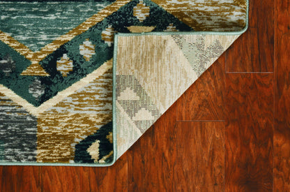 5' X 8' Seafoam Machine Woven Geometric Lodge Indoor Area Rug