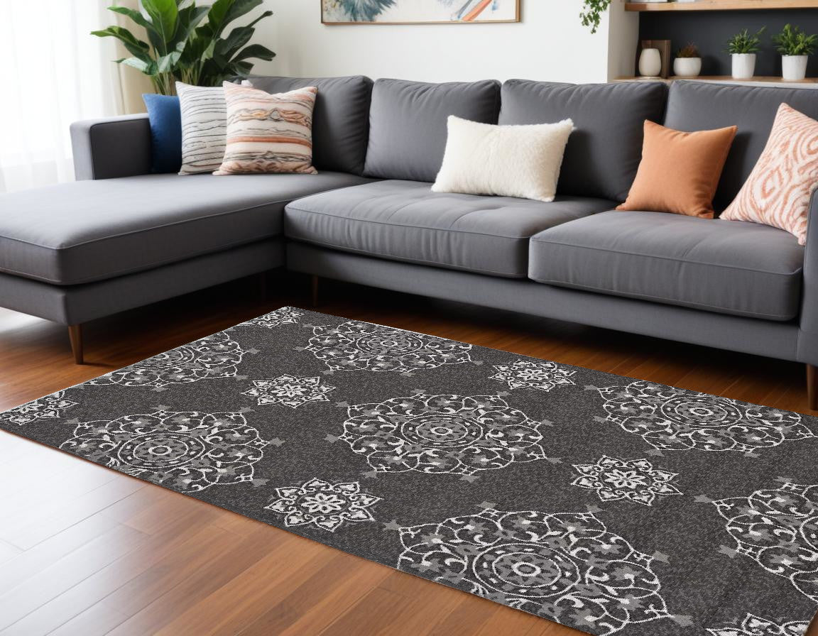 2' X 3' Charcoal Polypropylene Accent Rug