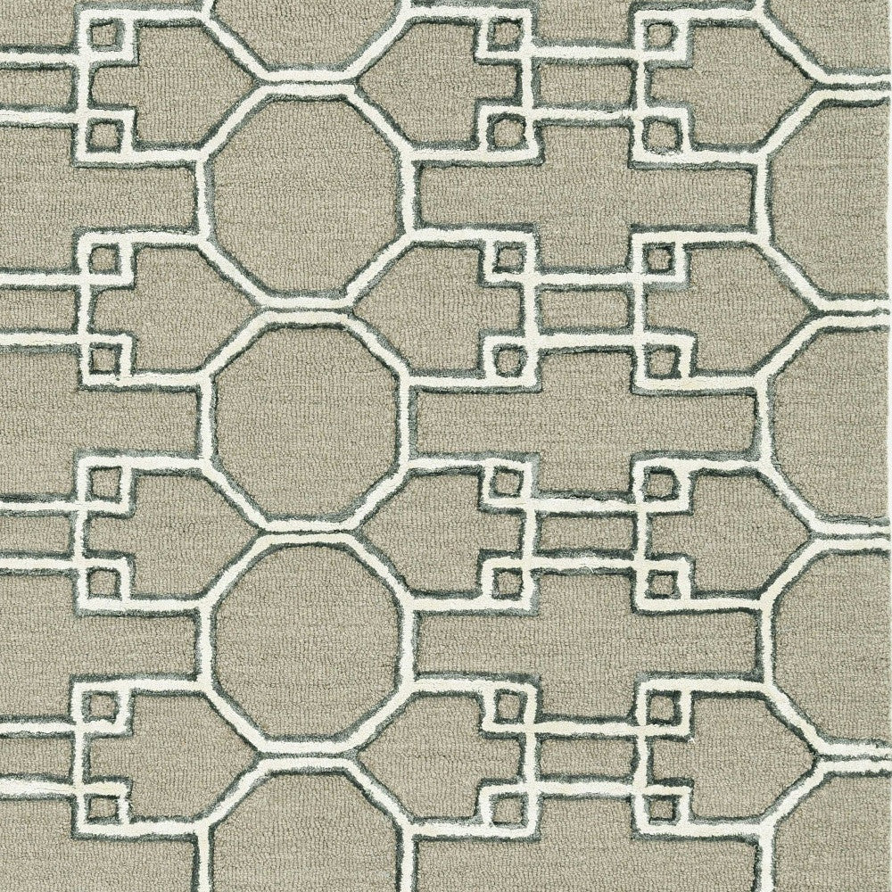 115' Brown and Ivory Wool Trellis Hand Tufted Area Rug