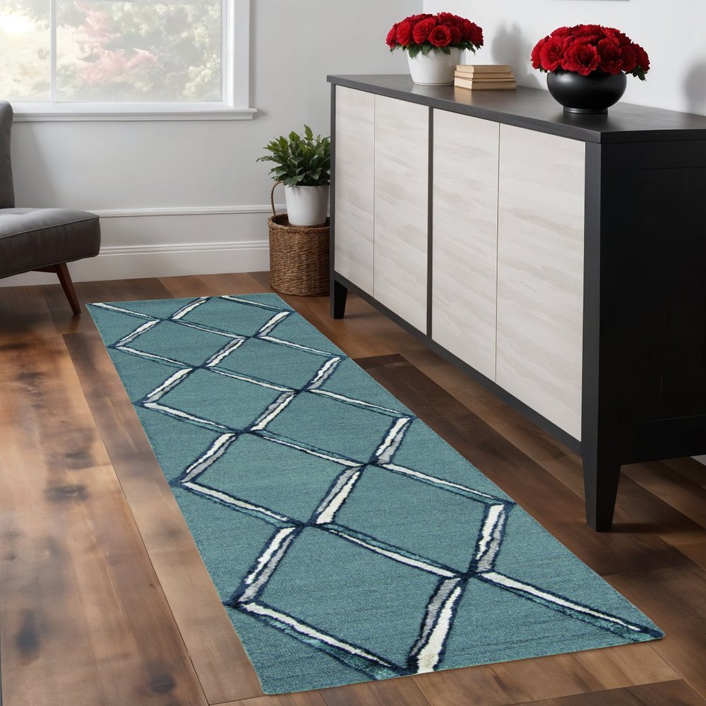 8' X 10' Gray And Ivory Wool Geometric Hand Tufted Area Rug