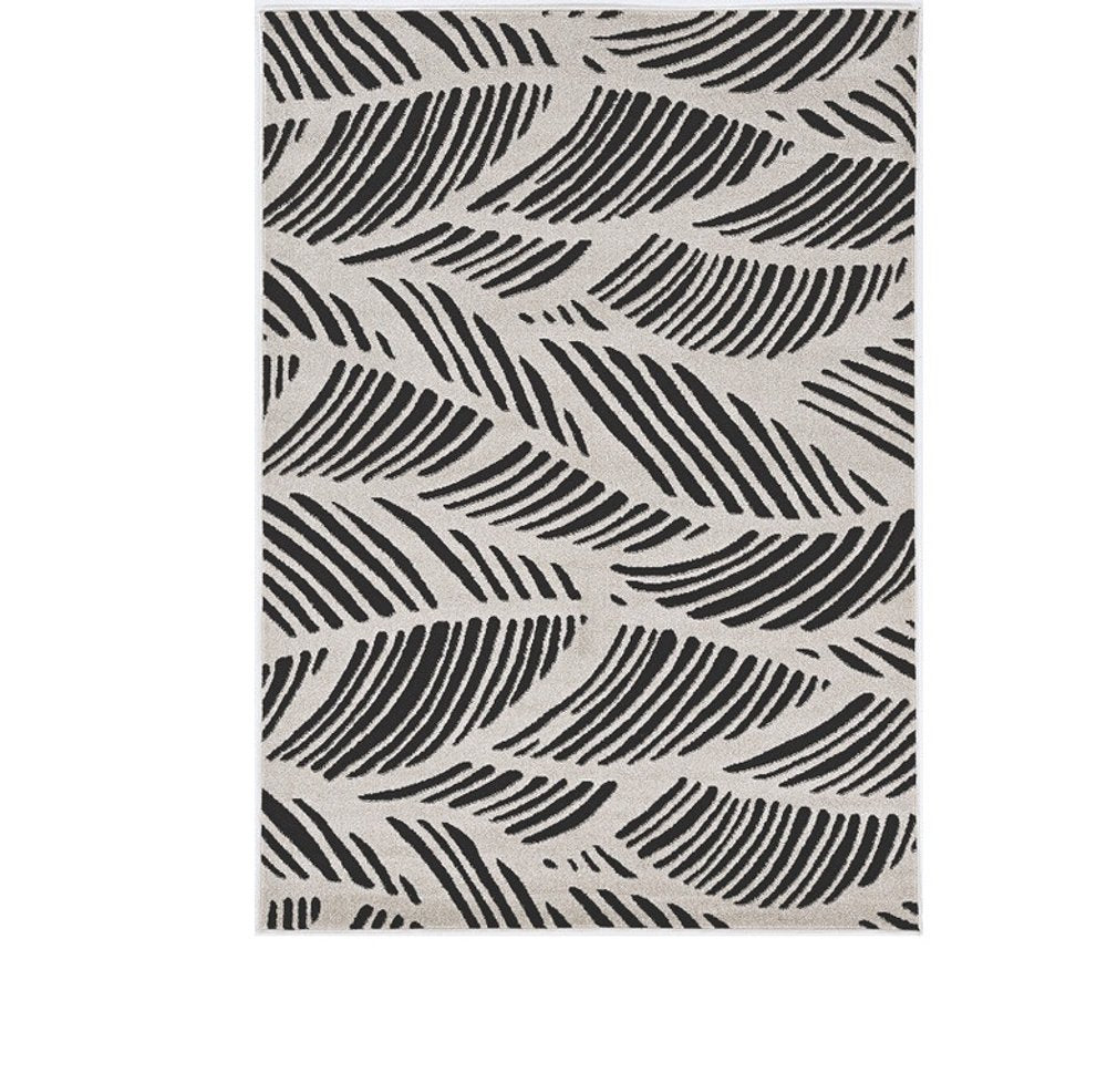 3' X 5' Black And White Floral Indoor Outdoor Area Rug