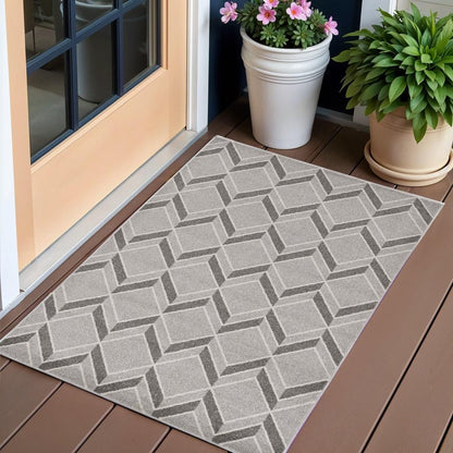 5' X 8' Gray Geometric Indoor Outdoor Area Rug