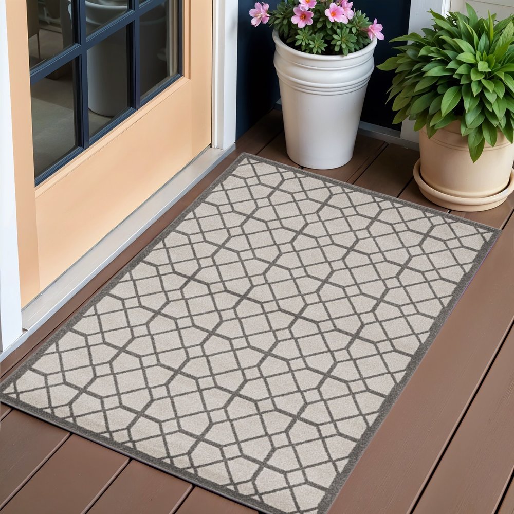 8' X 11' Gray Geometric Indoor Outdoor Area Rug