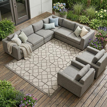 7' X 10' Gray Geometric Indoor Outdoor Area Rug