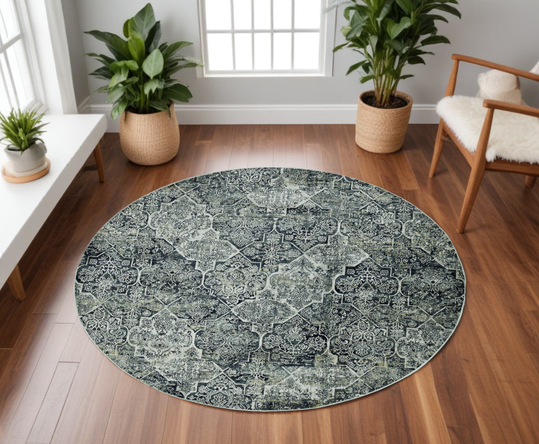 3' X 5' Gray Quatrefoil Area Rug