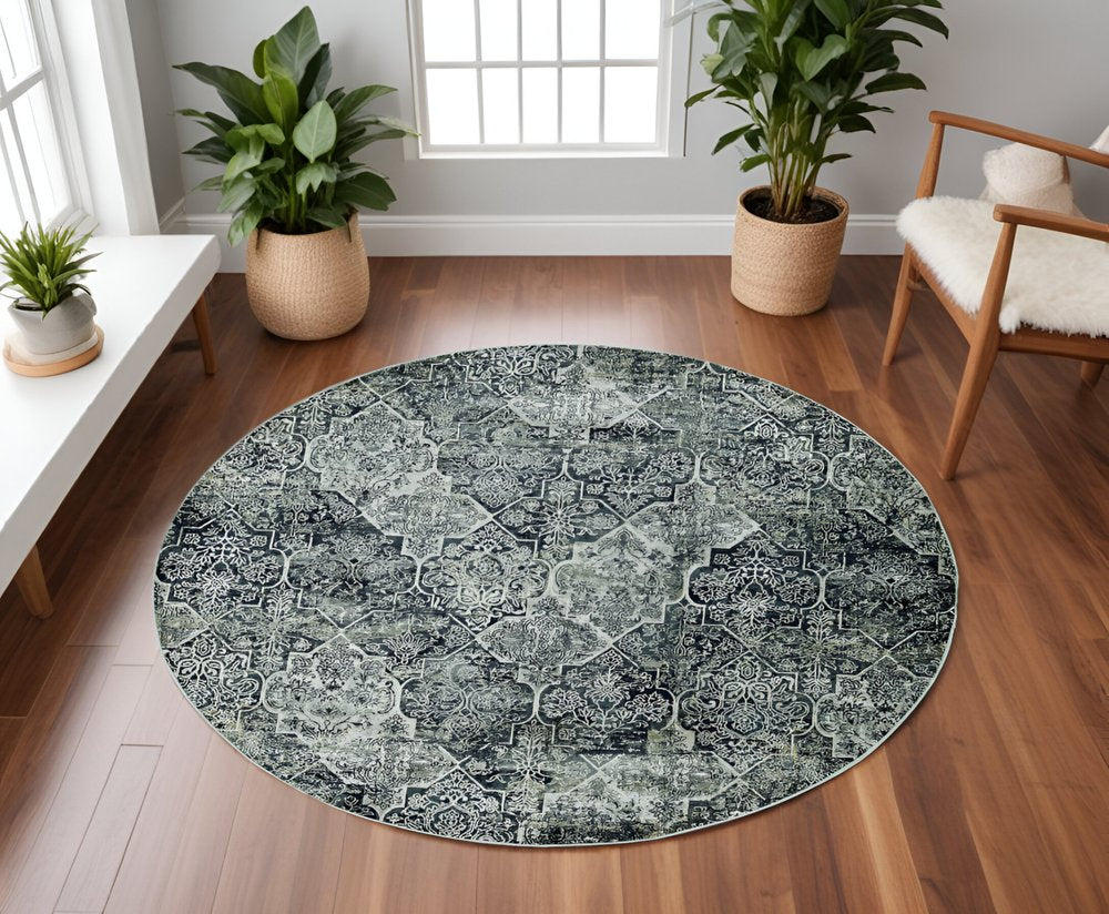 3' X 5' Gray Quatrefoil Area Rug