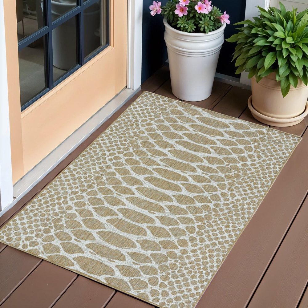 8' X 11' Ivory Abstract Indoor Outdoor Area Rug