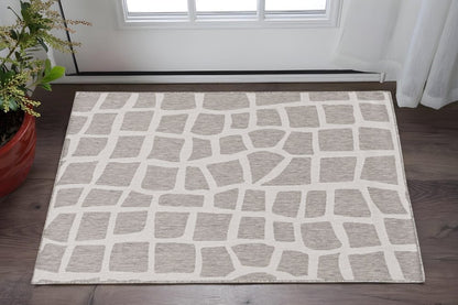 8' X 11' Gray And Ivory Cobblestone Area Rug