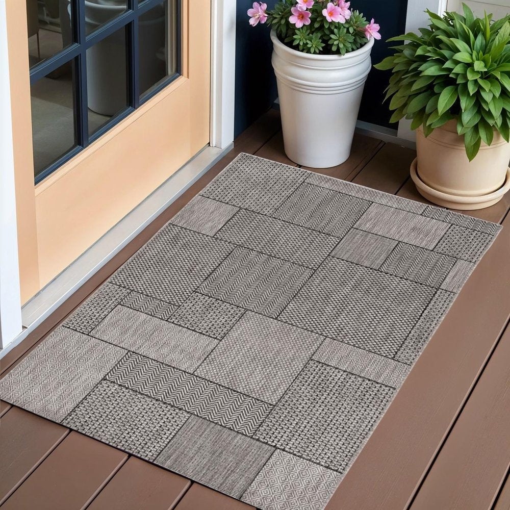8' X 11' Gray Southwestern Indoor Outdoor Area Rug
