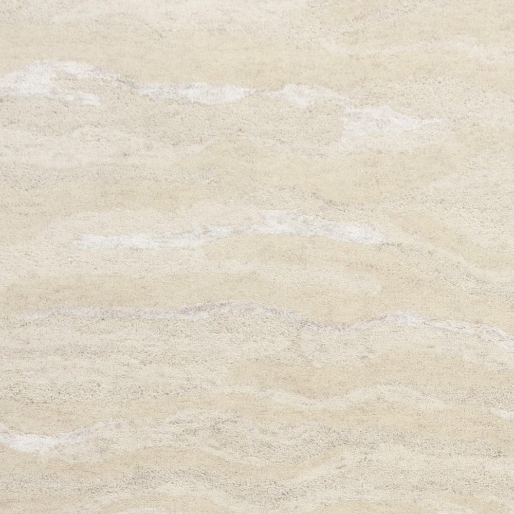 5' X 7' Beige And Ivory Abstract Hand Tufted Area Rug