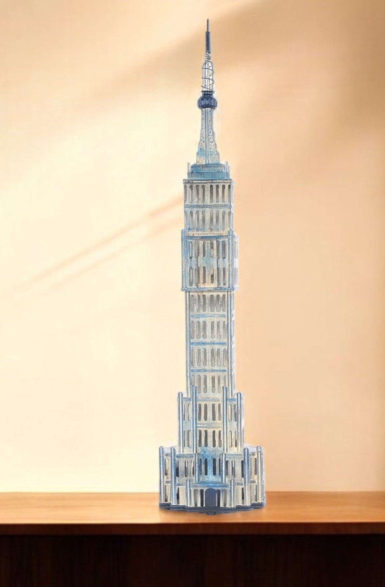 Empire State Buildingmodel Saving Box