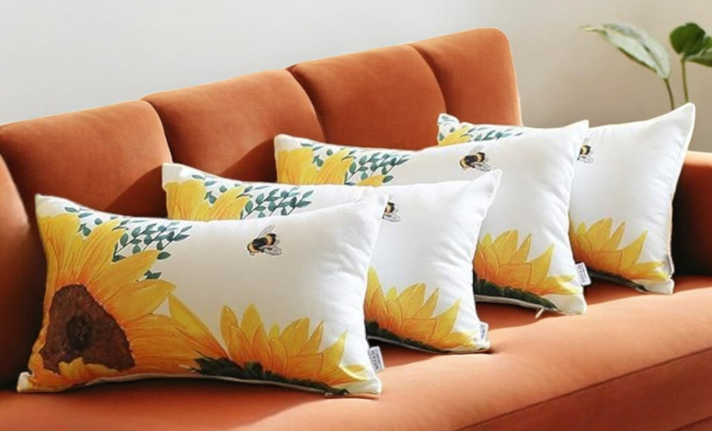 Set Of 4 20" Sunflower Bee Lumbar Pillow Cover In Multicolor