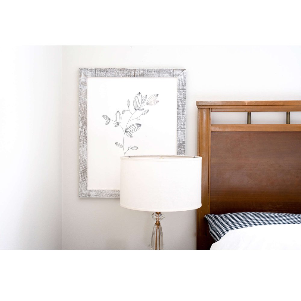 6" x 6" White Solid Wood Tabletop Picture Frame