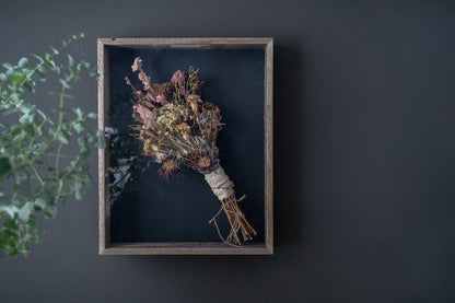11" x 14" Gray Solid Wood Hanging Picture Frame