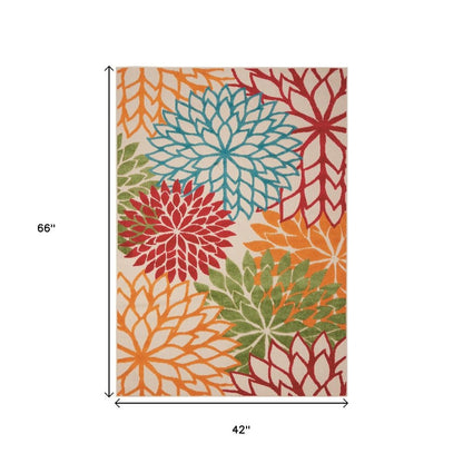 4' X 6' Green And Ivory Floral Indoor Outdoor Area Rug