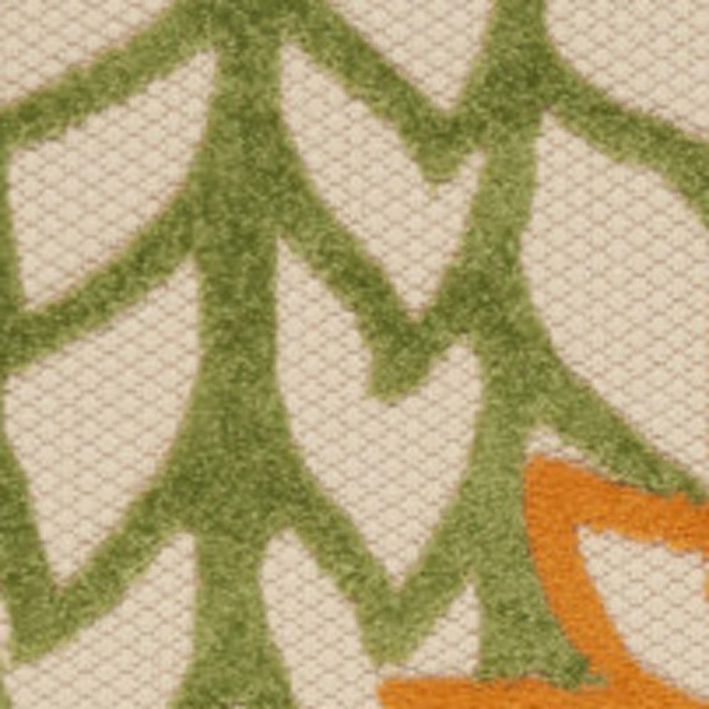 7' X 10' Ivory And Blue Floral Indoor Outdoor Area Rug