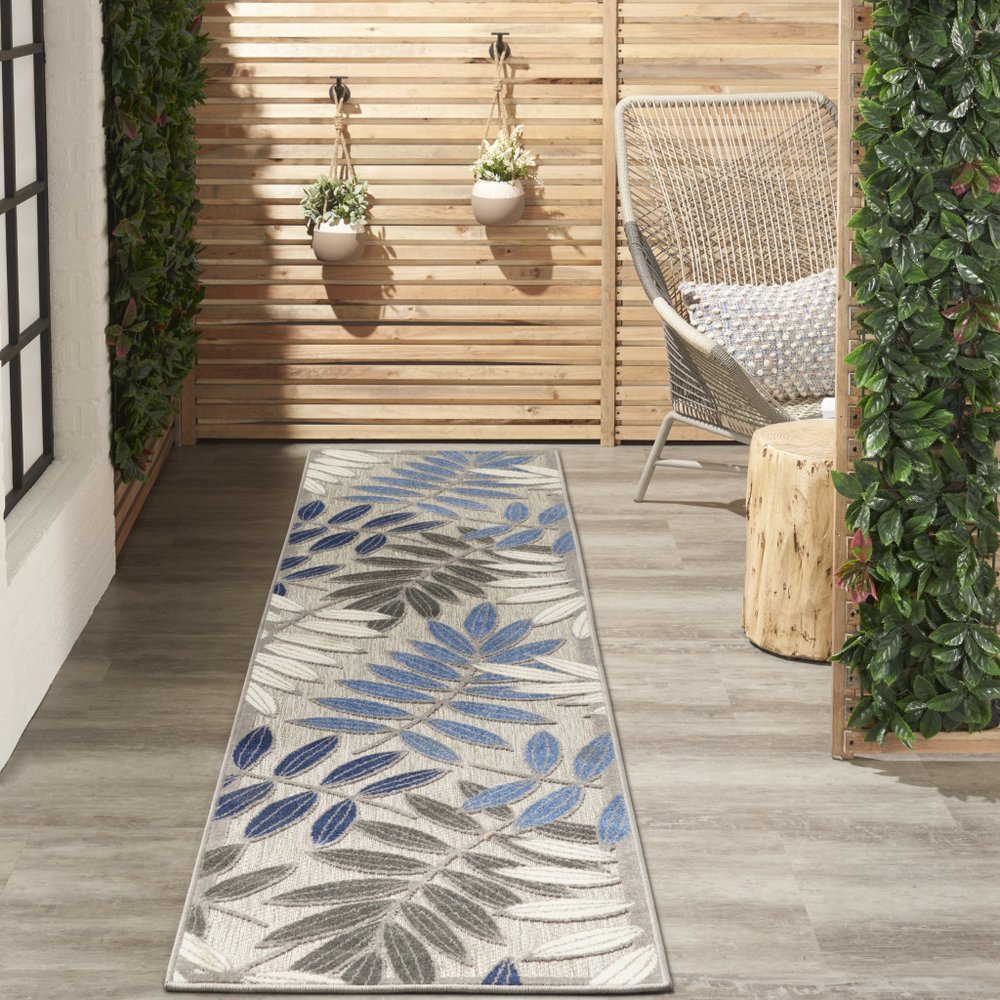 5' Blue And Gray Round Floral Indoor Outdoor Area Rug