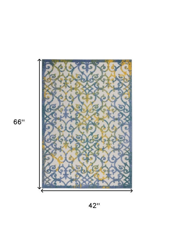 4' Ivory And Blue Round Indoor Outdoor Area Rug