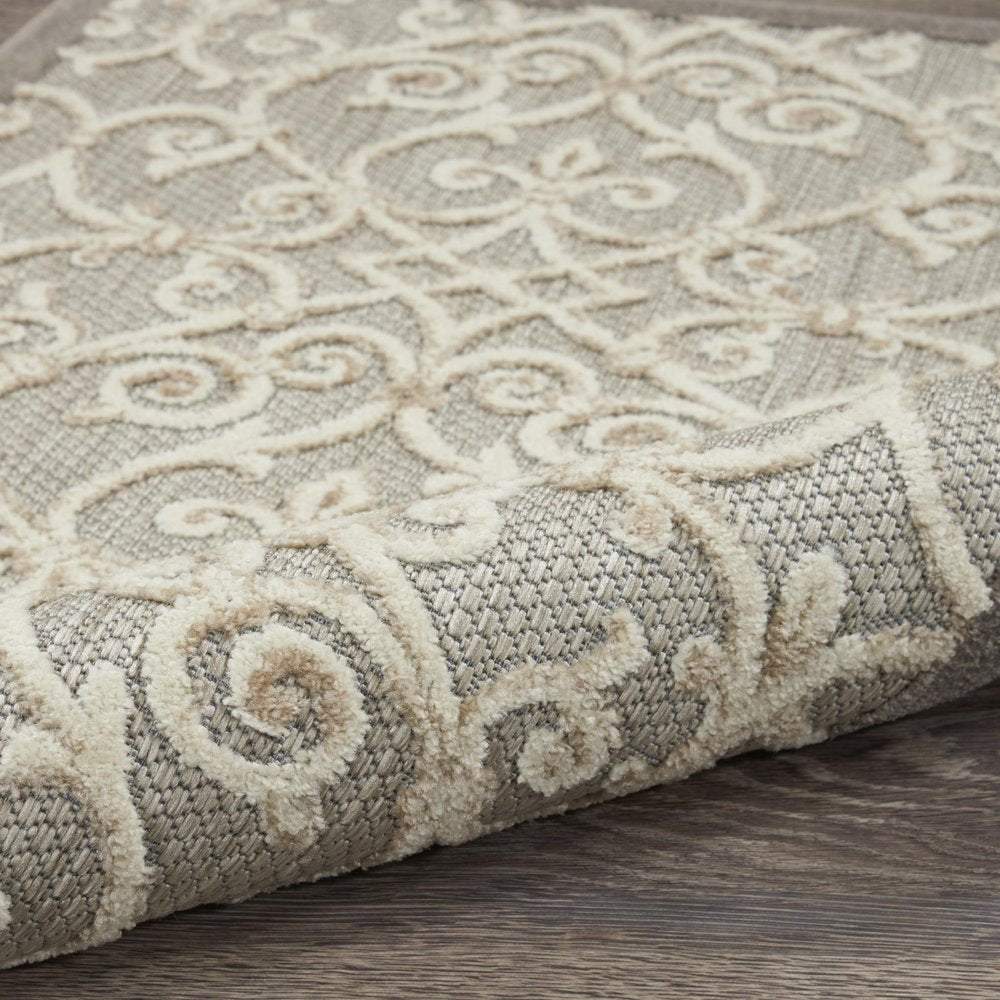 4' X 6' Gray And Ivory Indoor Outdoor Area Rug
