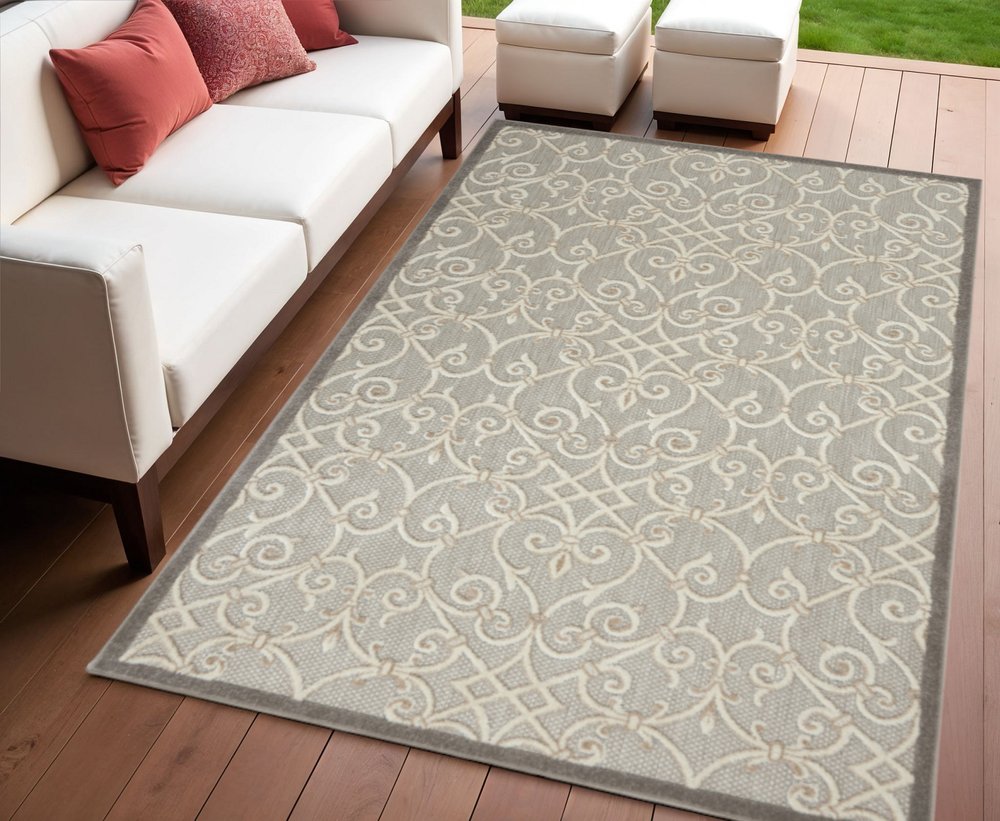 4' X 6' Gray And Ivory Indoor Outdoor Area Rug