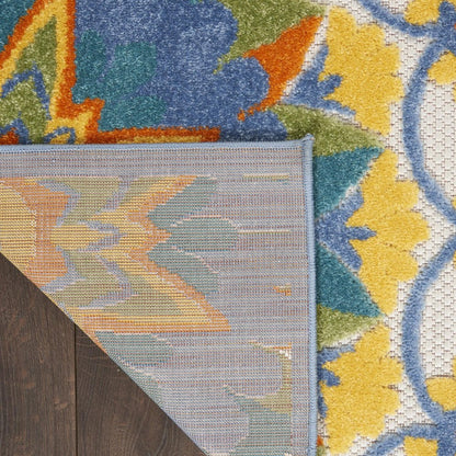 4' Ivory And Blue Round Floral Indoor Outdoor Area Rug