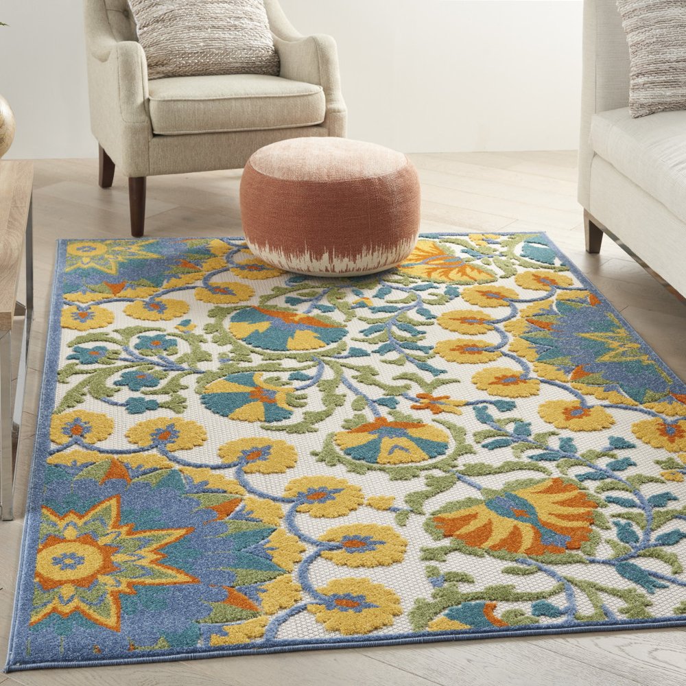 4' X 6' Ivory And Blue Floral Indoor Outdoor Area Rug