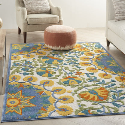 4' X 6' Ivory And Blue Floral Indoor Outdoor Area Rug