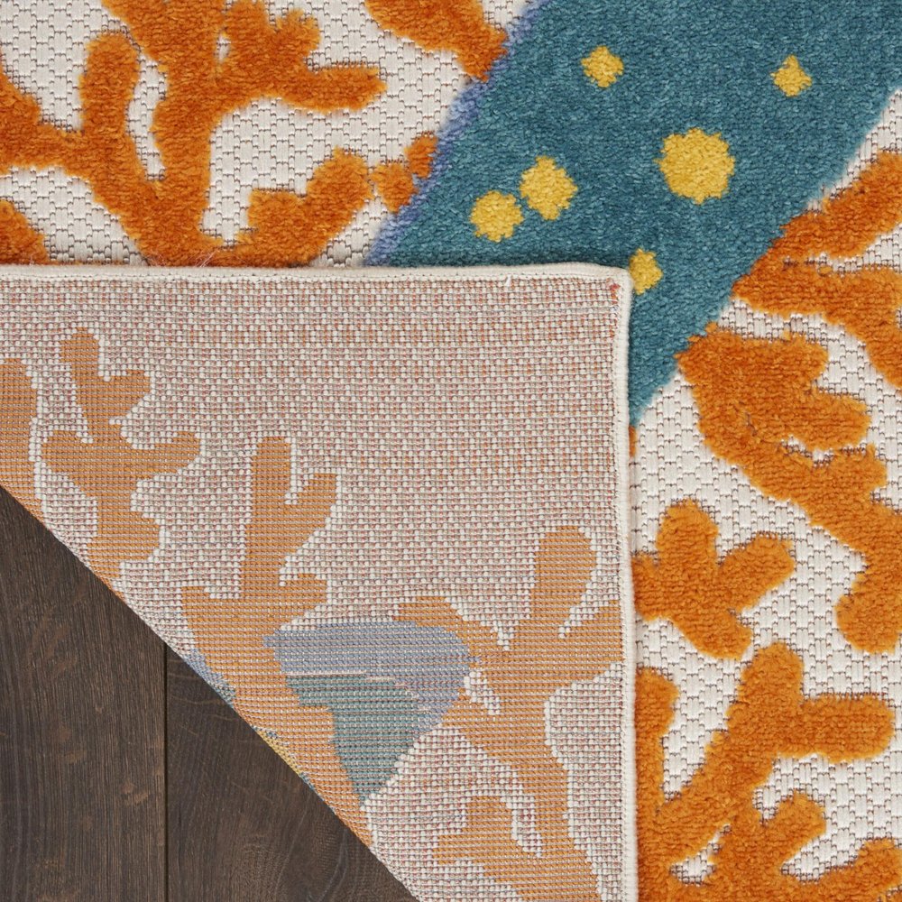 5' X 8' Yellow And Ivory Indoor Outdoor Area Rug