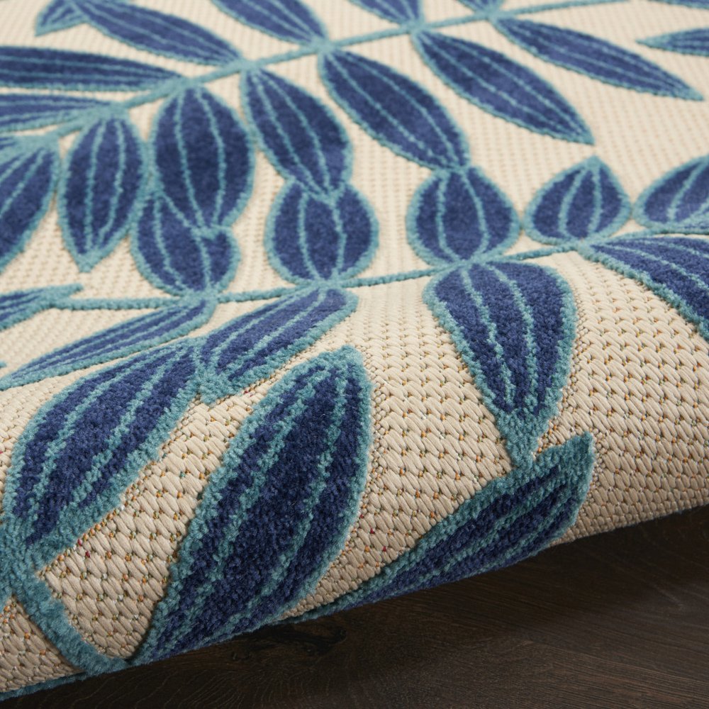 5' X 5' Blue And Ivory Round Floral Indoor Outdoor Area Rug