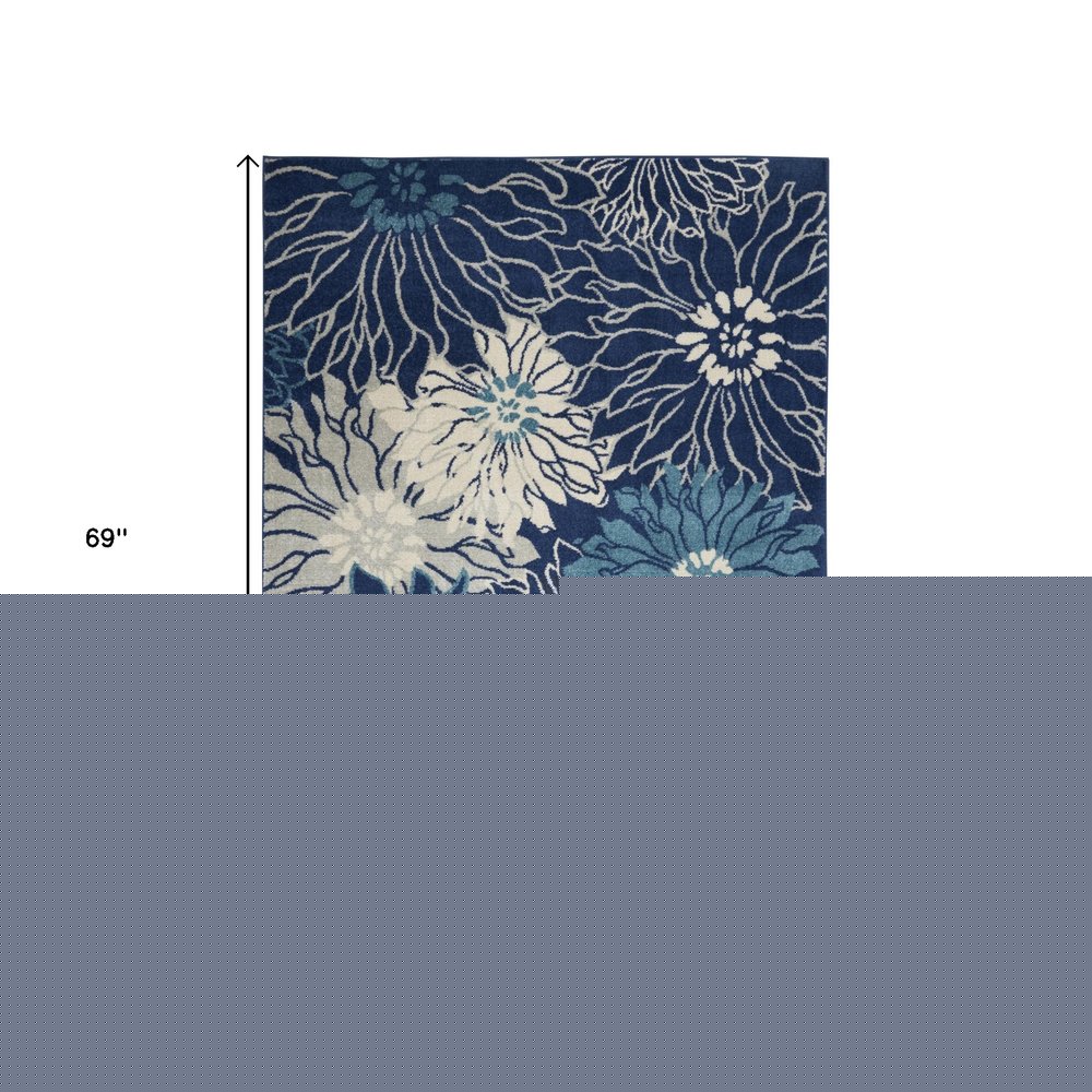 4' X 6' Blue And Ivory Floral Area Rug