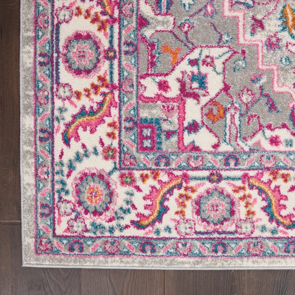 8' X 10' Light Gray And Pink Medallion Area Rug
