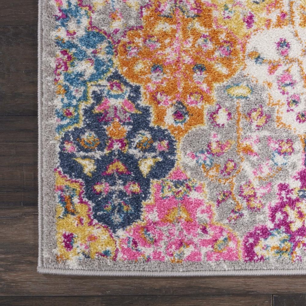 8' X 10' Gray Blue And Orange Quatrefoil Distressed Area Rug