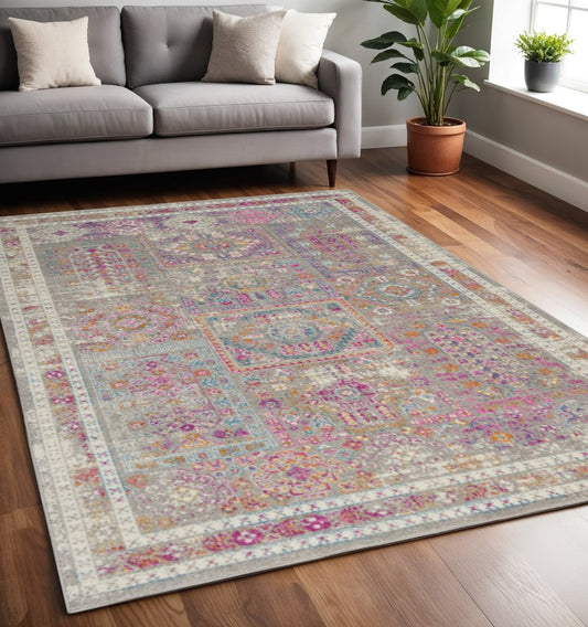 5' X 7' Gray And Ivory Abstract Distressed Area Rug
