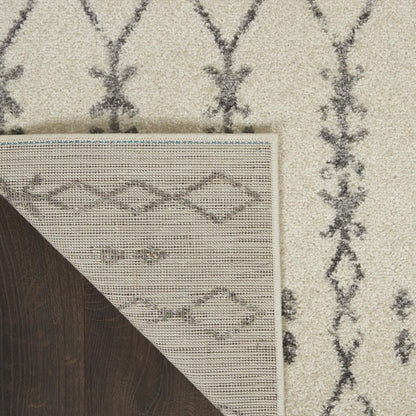 8' X 10' Gray And Ivory Geometric Distressed Area Rug