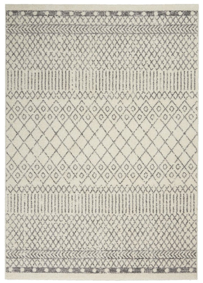 5' X 7' Gray And Ivory Geometric Distressed Area Rug