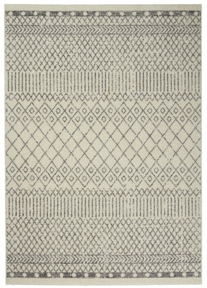 5' X 7' Gray And Ivory Geometric Distressed Area Rug