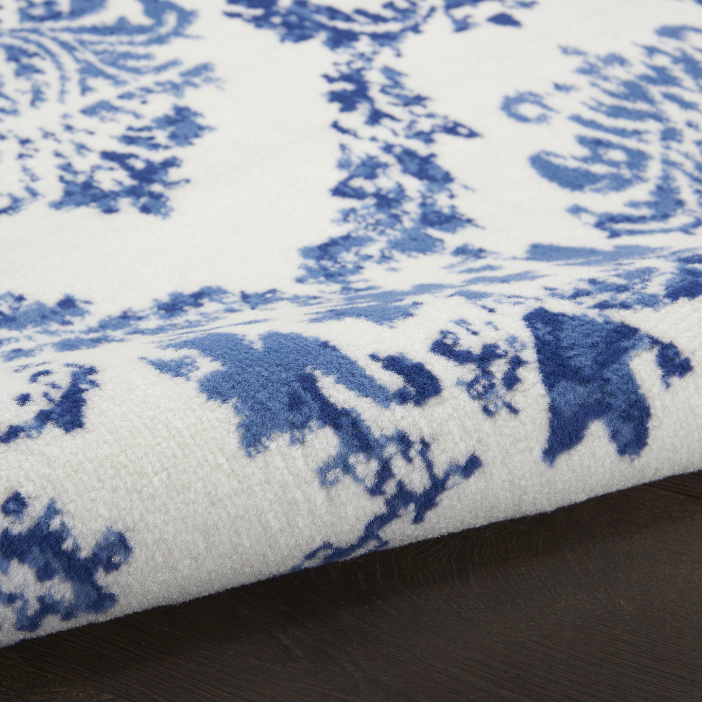 6' X 9' Blue And Ivory Damask Distressed Area Rug