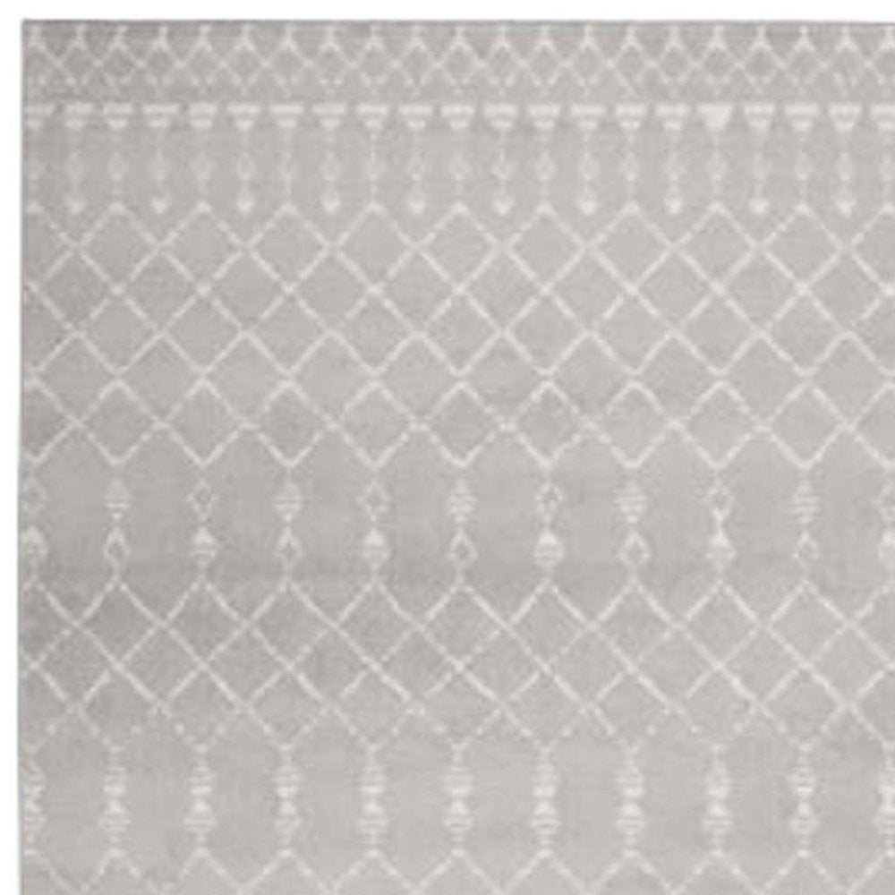 5' X 7' Ivory And Blue Geometric Area Rug