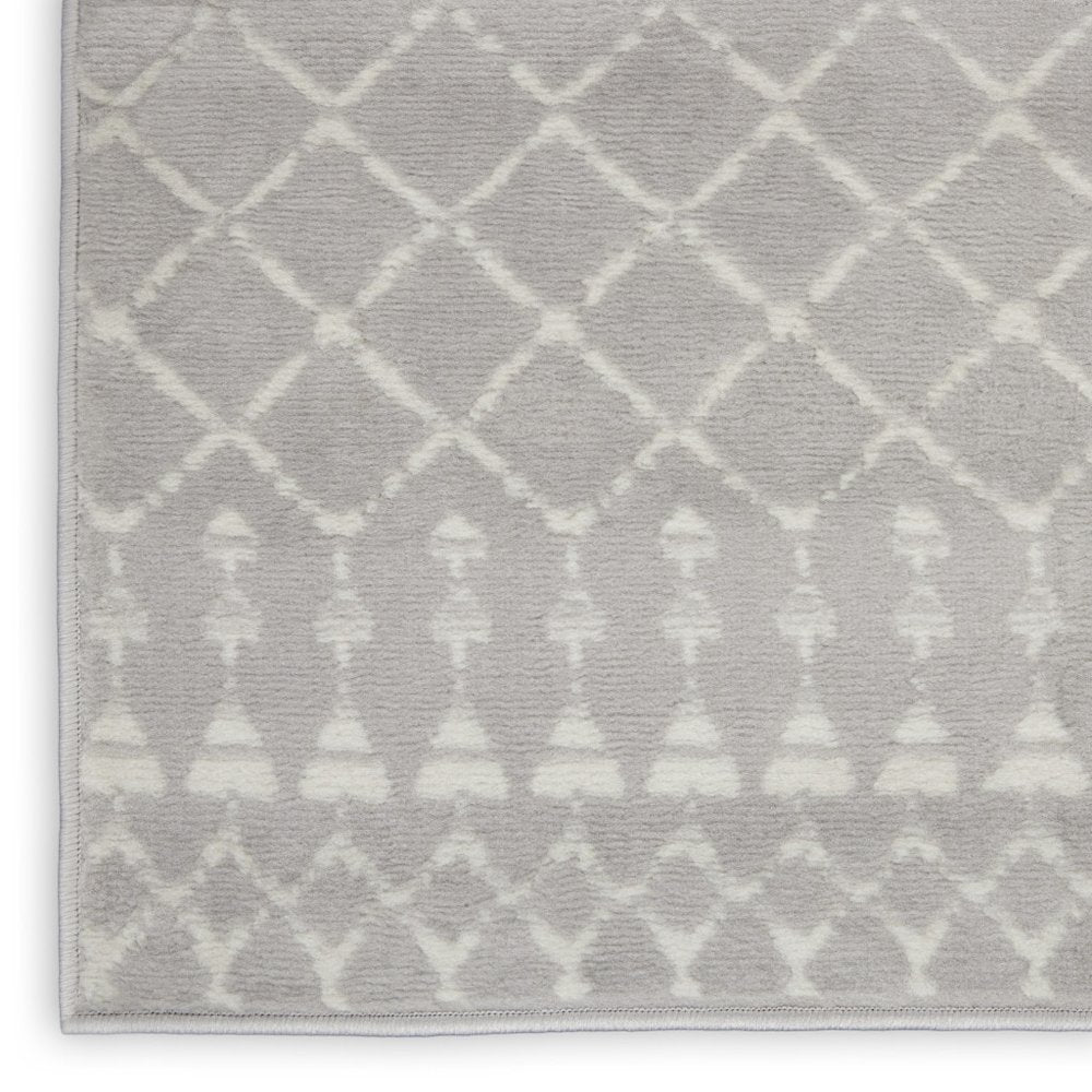 6' X 9' Ivory And Blue Geometric Area Rug