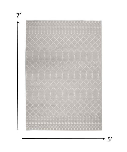 6' X 9' Ivory Geometric Berber Area Rug