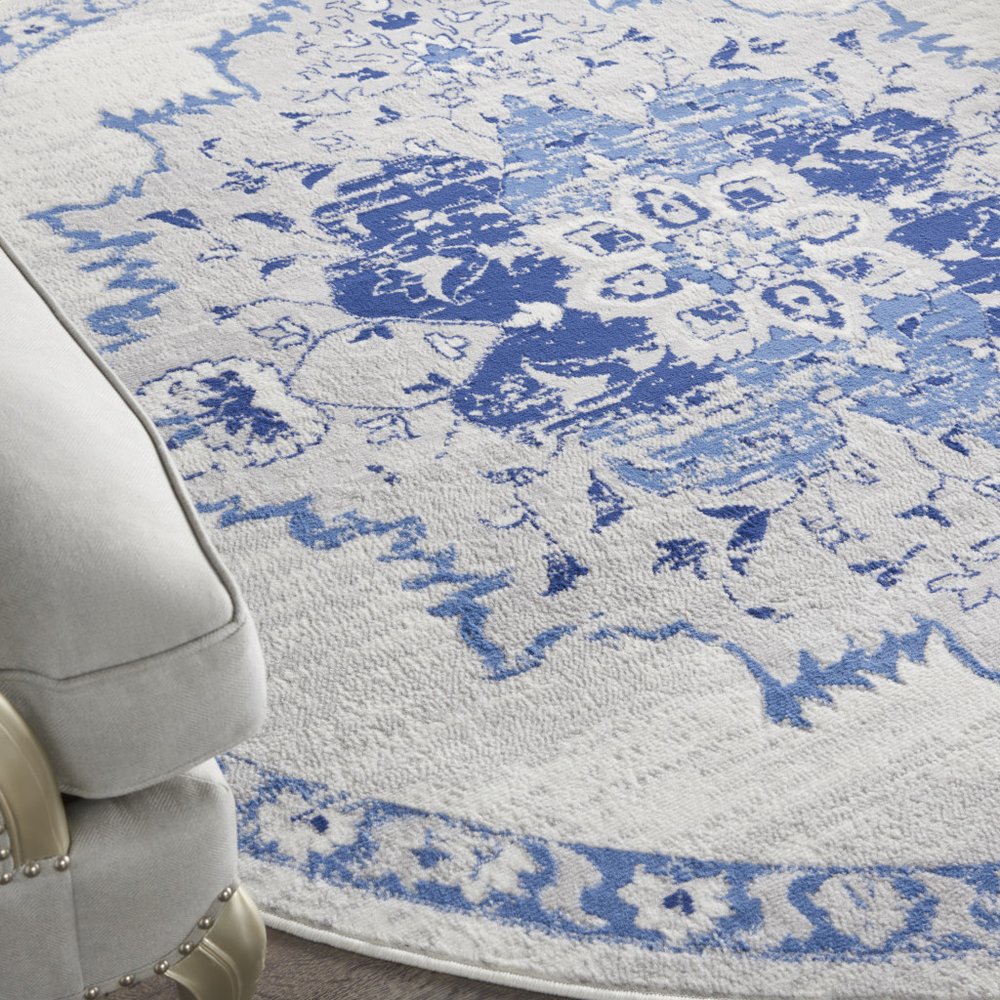4' X 6' Ivory And Blue Geometric Area Rug