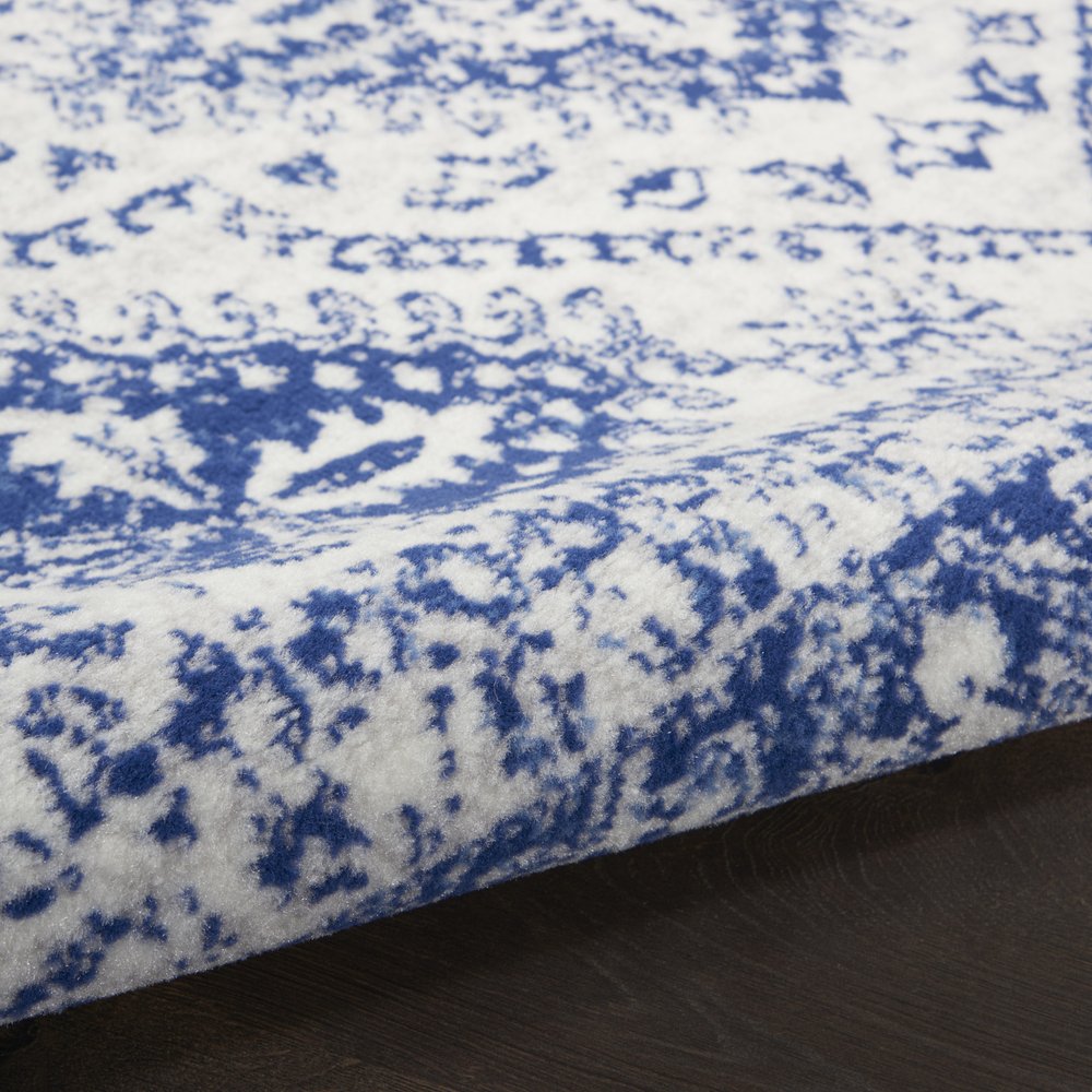 4' X 6' Ivory And Blue Geometric Area Rug