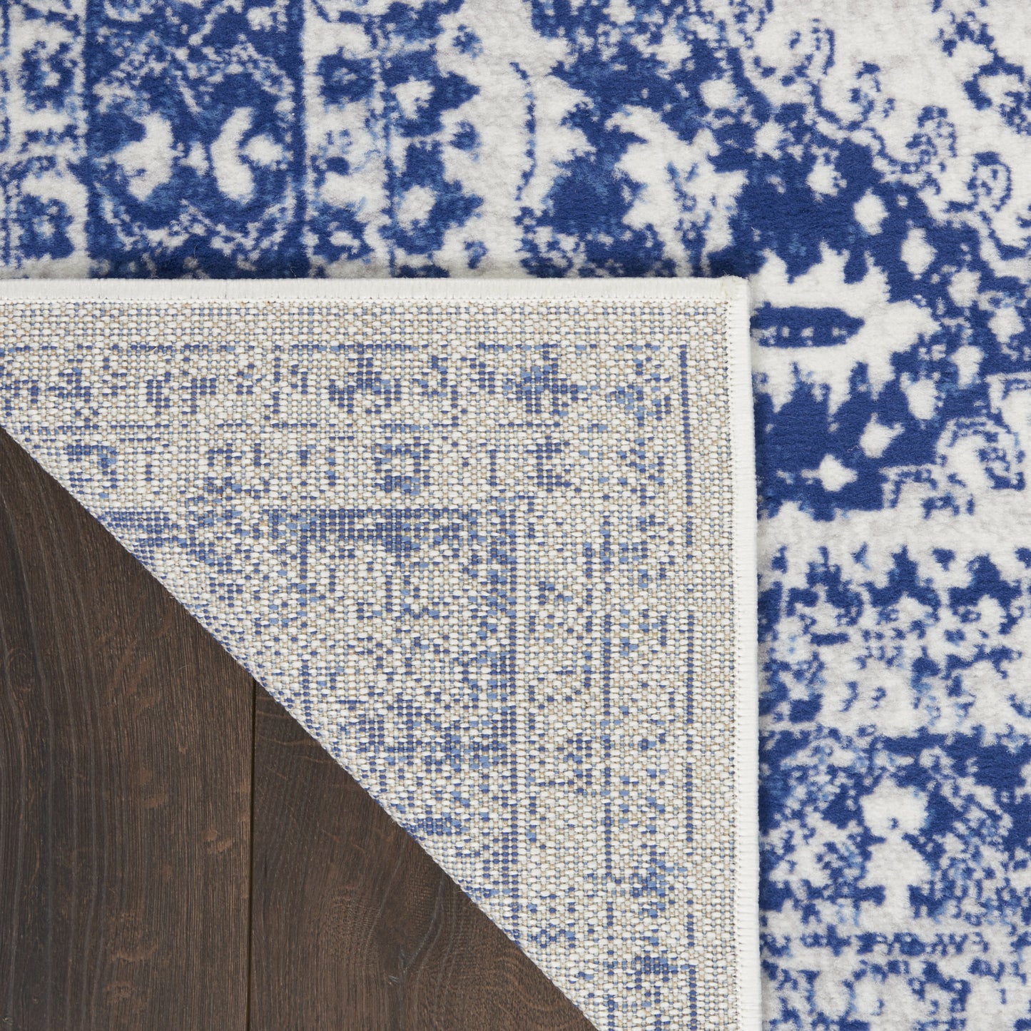 4' X 6' Ivory And Blue Geometric Area Rug