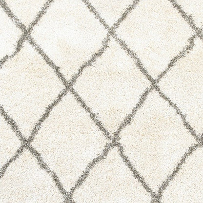 8' X 11' Ivory And Gray Geometric Lattice Area Rug