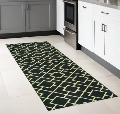 10' X 13' Black And Ivory Diamond Area Rug