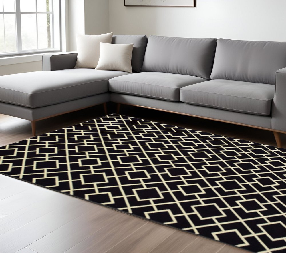 10' X 13' Black And Ivory Diamond Area Rug