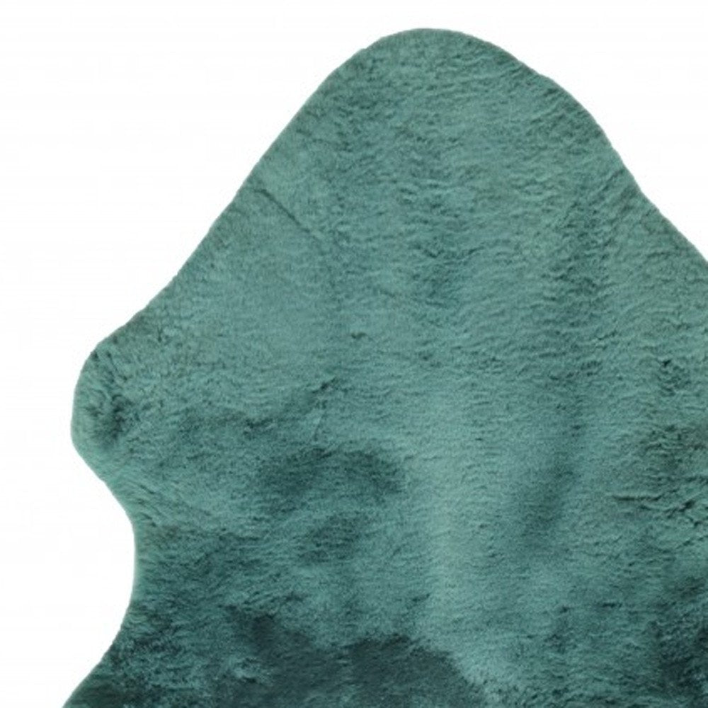 36" X 24" Emerald Faux Fur Plush Throw Blanket