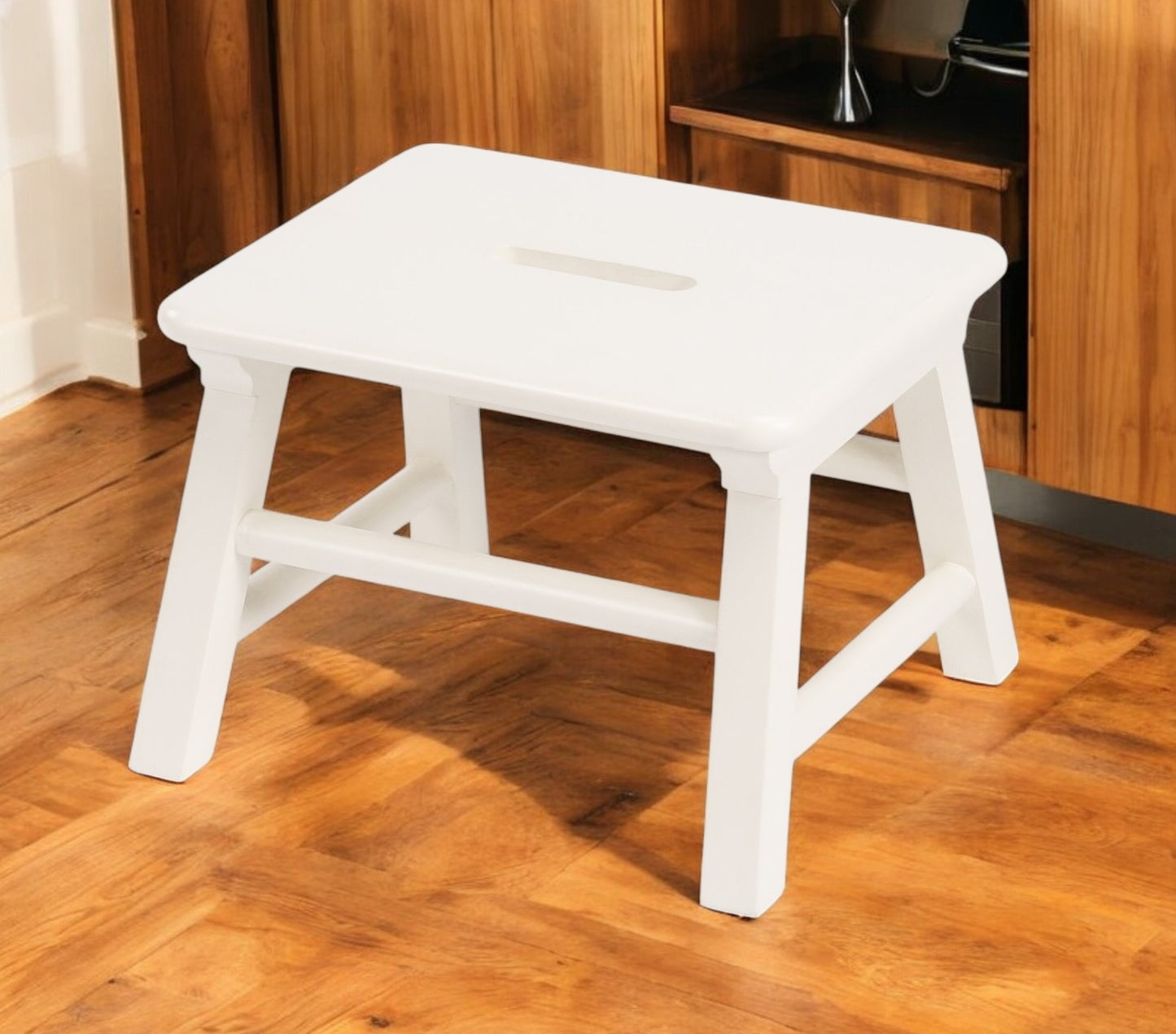 10" White Solid Wood Backless Bar Chair