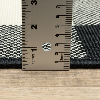 8' Black And Ivory Indoor Outdoor Runner Rug